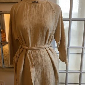 Oak & Fort beige dress, small NWT
